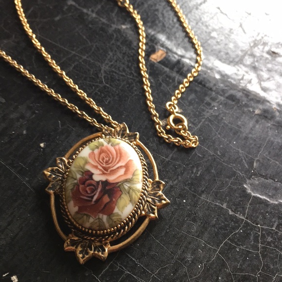 V I C T O R I A N;  hand painted cameo necklace 30” - Picture 2 of 9